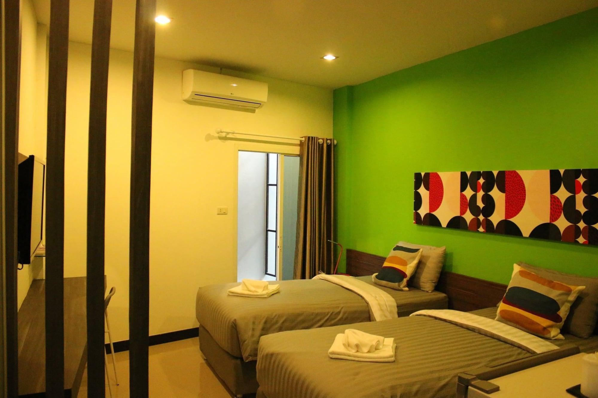 Krabi Inn & Omm Exterior photo