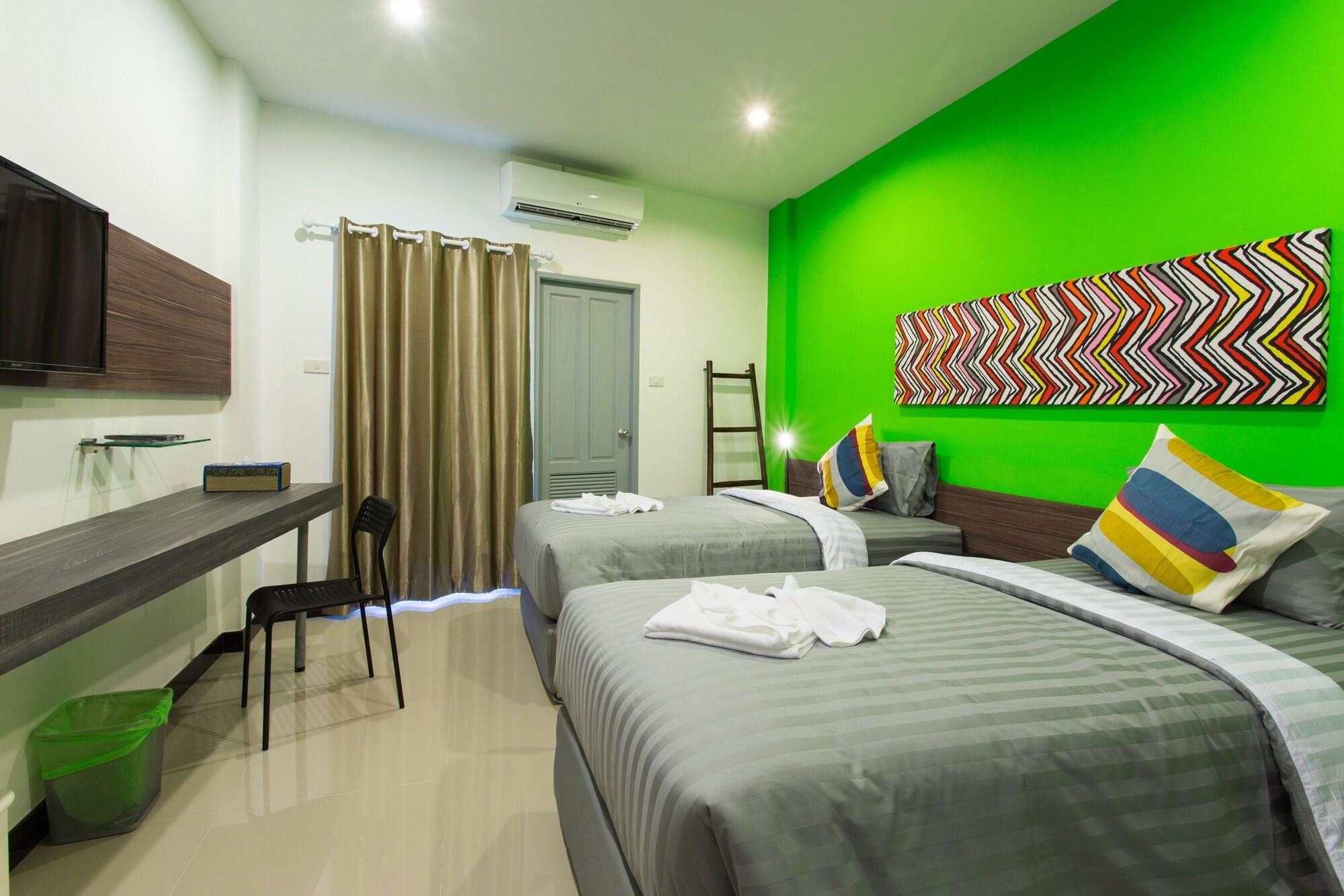 Krabi Inn & Omm Exterior photo