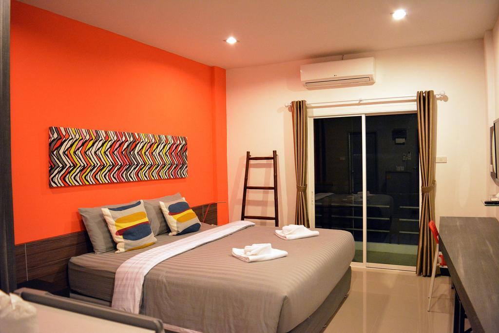 Krabi Inn & Omm Exterior photo